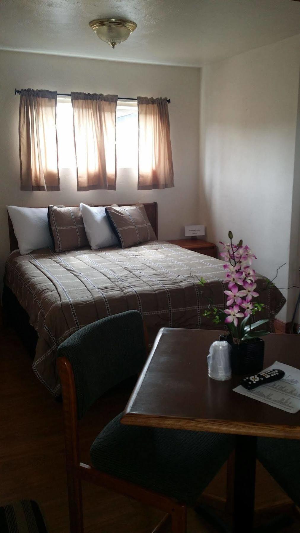 קוס ביי Terrace Motel מראה חיצוני תמונה